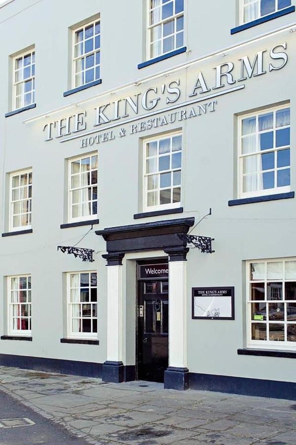 Kings Arms Hotel Бистер Экстерьер фото